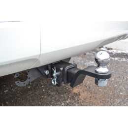 TLT-21-991122.00 PT GROUP Фаркоп на Toyota Land Cruiser 300 2021-, Lexus LX600 2022-. Требуется подрезка бампера. Тип шара: E (легкосъемный шар под квадрат). Нагрузки: 3500/140 кг, 
