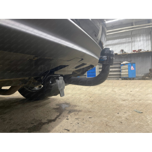 3073-A ORIS Фаркоп на Lexus RX350 2009-2015. Необходима подрезка бампера. Тип шара: A. Нагрузки: 1500/75 кг, масса фаркопа 20,7 кг (без электрики в комплекте)