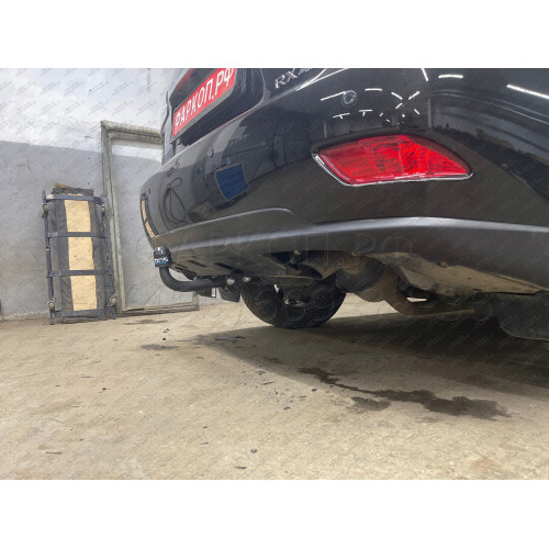 3073-A ORIS Фаркоп на Lexus RX350 2009-2015. Необходима подрезка бампера. Тип шара: A. Нагрузки: 1500/75 кг, масса фаркопа 20,7 кг (без электрики в комплекте)