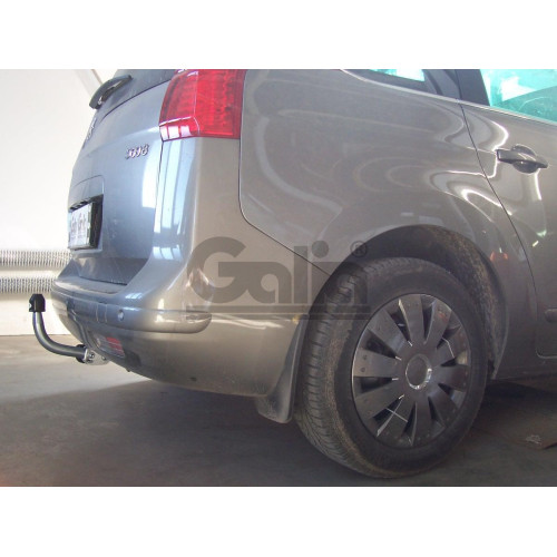 C051C GALIA Полностью оцинкованный фаркоп на Citroen C4 Picasso 2006-2013, Citroen C4 Grand Picasso 2006-2013, Peugeot 5008 2009-2017. Тип шара: C (горизонтальный съемный). Невидимая минимальная подрезка бампера. Нагрузки: 1600/75 кг, масса фаркопа 17,97 