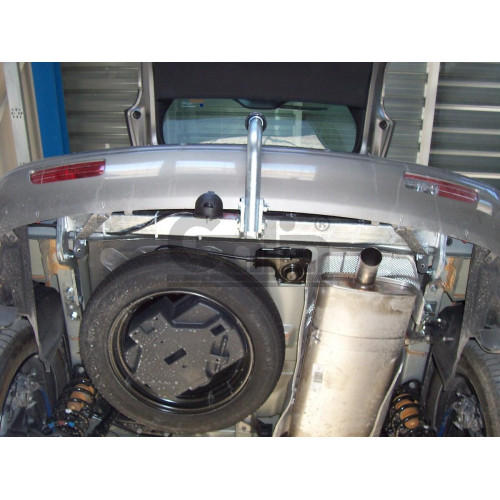 C051C GALIA Полностью оцинкованный фаркоп на Citroen C4 Picasso 2006-2013, Citroen C4 Grand Picasso 2006-2013, Peugeot 5008 2009-2017. Тип шара: C (горизонтальный съемный). Невидимая минимальная подрезка бампера. Нагрузки: 1600/75 кг, масса фаркопа 17,97 