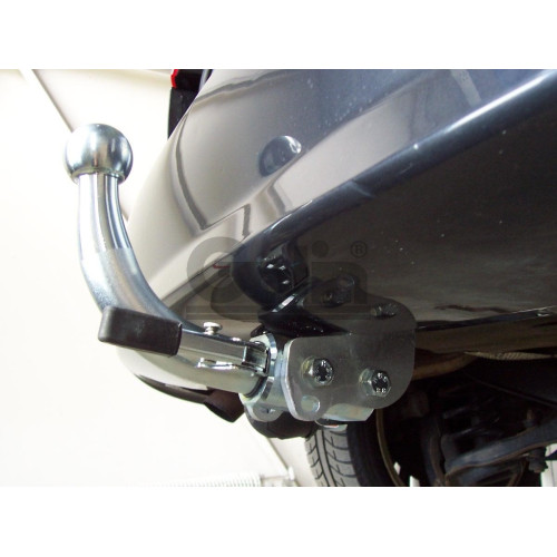 F139A GALIA Полностью оцинкованный фаркоп на Ford Focus 2003-2018, Ford Focus C-MAX 2003-2010, 2010-2019, Ford Grand C-MAX 2010-2019. Тип шара: A. Невидимый вырез бампера. Нагрузки: 1700/80 кг, масса фаркопа 14,62 кг