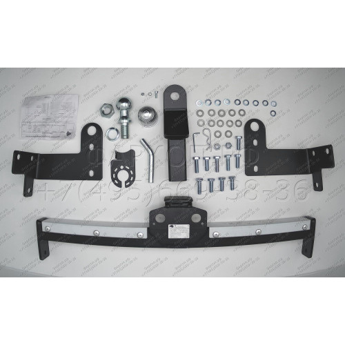 FA 0852-E(N) Бизон Фаркоп с хромированной накладкой на Suzuki Grand Vitara 3 двери 2005-2015 без подрезки бампера. Тип шара: E (легкосъемный шар под квадрат). Нагрузки: 2500/120 кг. Не комплектуется электрикой