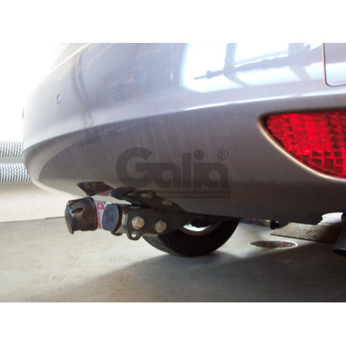 H076C GALIA Полностью оцинкованный фаркоп на Hyundai i30 универсал 2007-2012. Тип шара: C (горизонтальный съемный). Невидимый вырез бампера. Нагрузки: 1500/80 кг, масса фаркопа 15,87 кг