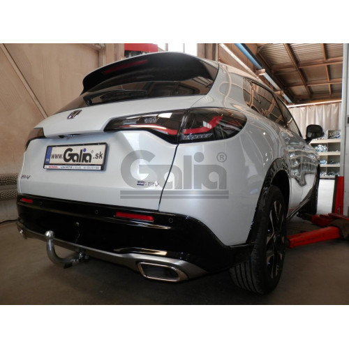 H114A GALIA Полностью оцинкованный фаркоп на Honda ZR-V 2023-. Подрозетник убирается за бампер. Тип шара: A. Невидимый вырез бампера. Нагрузки: 1000/75 кг, масса фаркопа 13,32 кг