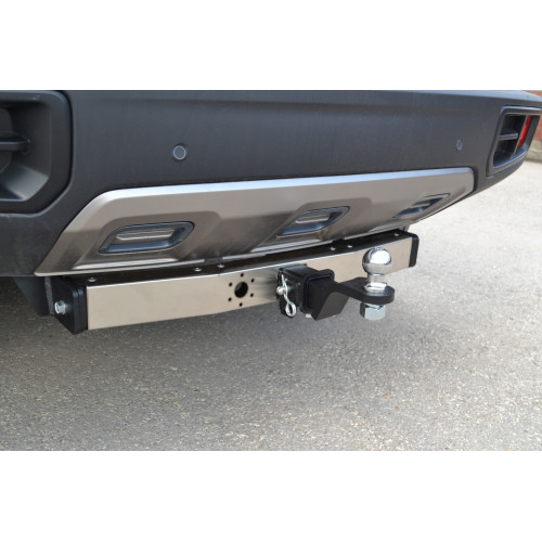 HVR-22-991124.00 PT GROUP Фаркоп оцинкованный с нержавеющей накладкой на Haval Dargo 2022- без подрезки бампера. Тип шара: E (легкосъемный шар под квадрат). Нагрузки: 2000/100 кг, масса фаркопа 21,6 кг (без электрики в комплекте)