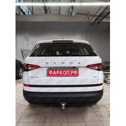 S120A GALIA Полностью оцинкованный фаркоп на Skoda Kodiaq 2WD, 4WD 2017-2023, 2023-. Тип шара: A. Невидимый вырез бампера. Нагрузки: 2600/140 кг, масса фаркопа 15,72 кг