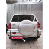 7831 Трейлер Фаркоп для Toyota RAV4 2000-2006, Chery Tiggo 2006-2011 без снятия и подрезки бампера. Тип шара: A. Нагрузки: 1200/60 кг, масса фаркопа 14 кг (без электрики в комплекте)