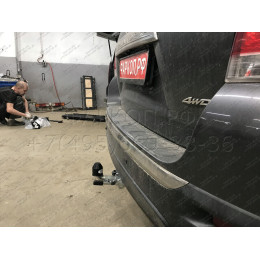 T068C GALIA Полностью оцинкованный фаркоп на Toyota Highlander 2010-2014. Тип шара: C (горизонтальный съемный). Требуется подрезка бампера. Нагрузки: 2500/120 кг, 