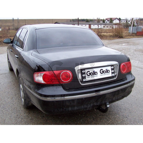 K025A GALIA Полностью оцинкованный фаркоп на Kia Opirus 2003-2010. Тип шара: A. Невидимый вырез бампера. Нагрузки: 2200/85 кг, масса фаркопа 18,01 кг