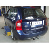 K032C GALIA Полностью оцинкованный фаркоп на Kia Carens 2006-2013. Тип шара: C (горизонтальный съемный). Невидимый вырез бампера. Нагрузки: 1500/75 кг, масса фаркопа 17,17 кг