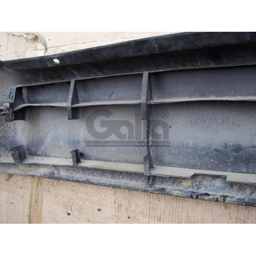 M012A GALIA Полностью оцинкованный фаркоп на Mazda 323 BJ седан 1998-2004. Тип шара: A. Без выреза бампера. Нагрузки: 1600/75 кг, масса фаркопа 14,75 кг
