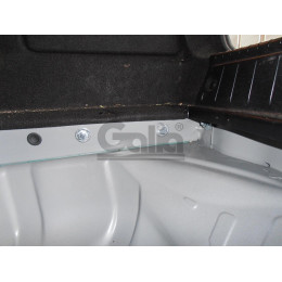 M113C GALIA Полностью оцинкованный фаркоп на Mercedes A-Class w169 2004-2012, Mercedes B-Class w245 2005-2011. Подрозетник убирается за бампер. Тип шара: C (горизонтальный съ