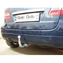 M113C GALIA Полностью оцинкованный фаркоп на Mercedes A-Class w169 2004-2012, Mercedes B-Class w245 2005-2011. Подрозетник убирается за бампер. Тип шара: C (горизонтальный съ