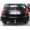 M113C GALIA Полностью оцинкованный фаркоп на Mercedes A-Class w169 2004-2012, Mercedes B-Class w245 2005-2011. Подрозетник убирается за бампер. Тип шара: C (горизонтальный съемный). Невидимый вырез бампера. Нагрузки: 1500/75 кг, масса фаркопа 16,37 кг