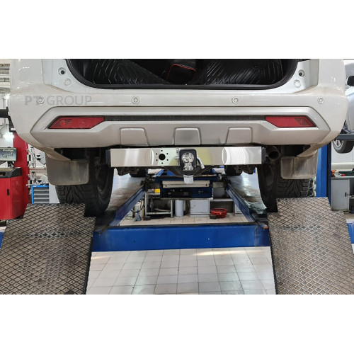 MPS-21-991124.00 PT GROUP Фаркоп с нержавеющей накладкой на Mitsubishi Pajero Sport рестайлинг 2021- без подрезки бампера. Тип шара: E (легкосъемный шар под квадрат). Нагрузки: 3100/125 кг, масса фаркопа 20,7 кг (без электрики в комплекте)