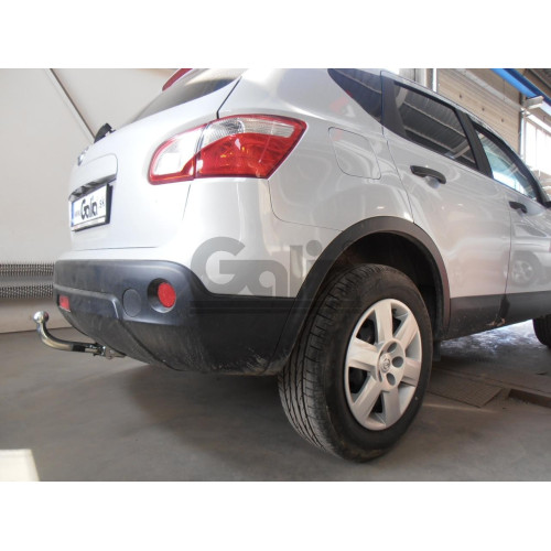 N054C GALIA Полностью оцинкованный фаркоп на Nissan Qashqai 2007-2014 (невидимый вырез бампера), Nissan Qashqai 2, в т.ч. Qashqai +2 2014-2021 (без подрезки бампера). Тип шара: C (горизонтальный съемный). Невидимый вырез бампера. Нагрузки: 1800/100 кг, ма