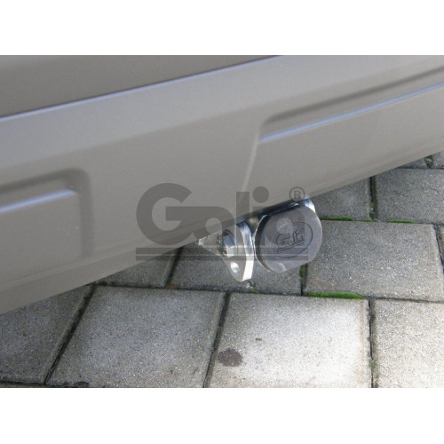 O063C GALIA Полностью оцинкованный фаркоп на Opel Mokka 2012-2019, Chevrolet Tracker 2013-2015. Подрозетник убирается за бампер. Тип шара: C (горизонтальный съемный). Невидимый вырез бампера. Нагрузки: 1500/75 кг, масса фаркопа 17,57 кг