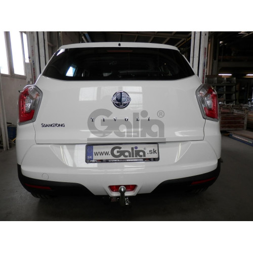 S128C GALIA Полностью оцинкованный фаркоп на SsangYong Tivoli дорестайлинг 2015-2018 (кроме 4WD), SsangYong XLV 2016-2018 (2WD, 4WD). Тип шара: C (горизонтальный съемный). Установка без снятия и выреза бампера. Нагрузки: 1600/85 кг, масса фаркопа 15,57 кг