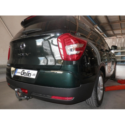S128C GALIA Полностью оцинкованный фаркоп на SsangYong Tivoli дорестайлинг 2015-2018 (кроме 4WD), SsangYong XLV 2016-2018 (2WD, 4WD). Тип шара: C (горизонтальный съемный). Установка без снятия и выреза бампера. Нагрузки: 1600/85 кг, масса фаркопа 15,57 кг