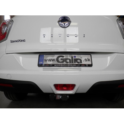 S128C GALIA Полностью оцинкованный фаркоп на SsangYong Tivoli дорестайлинг 2015-2018 (кроме 4WD), SsangYong XLV 2016-2018 (2WD, 4WD). Тип шара: C (горизонтальный съемный). Установка без снятия и выреза бампера. Нагрузки: 1600/85 кг, масса фаркопа 15,57 кг