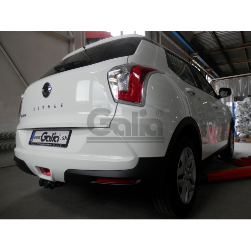S128C GALIA Полностью оцинкованный фаркоп на SsangYong Tivoli дорестайлинг 2015-2018 (кроме 4WD), SsangYong XLV 2016-2018 (2WD, 4WD). Тип шара: C (горизонтальный съемный). Установка без снятия и выреза бампера. Нагрузки: 1600/85 кг, масса фаркопа 15,57 кг