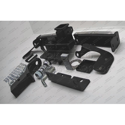 TLT-21-991124.00 PT GROUP Фаркоп с нержавеющей накладкой на Toyota Land Cruiser 300 2021-, Lexus LX600 2022- без подрезки бампера. Тип шара: E (легкосъемный шар под квадрат). Нагрузки: 3500/140 кг, масса фаркопа 14,2 кг (без электрики в комплекте)