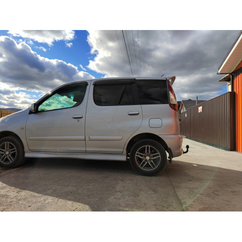H.T51.A HALTY Фаркоп на Toyota Funcargo 2WD 1999-2005, Toyota Yaris Verso 1999-2005. Возможно потребуется подрезка бампера. Тип шара: A. Нагрузки: 500/50 кг, масса фаркопа 12,2 кг