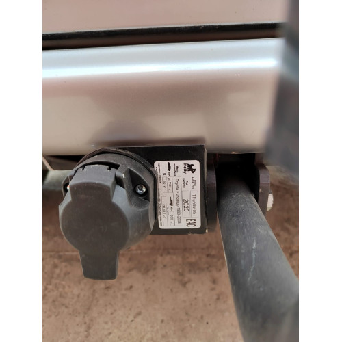 H.T51.A HALTY Фаркоп на Toyota Funcargo 2WD 1999-2005, Toyota Yaris Verso 1999-2005. Возможно потребуется подрезка бампера. Тип шара: A. Нагрузки: 500/50 кг, масса фаркопа 12,2 кг