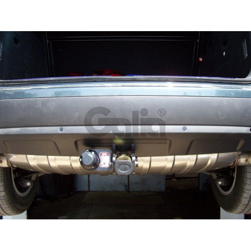 V052C GALIA Полностью оцинкованный фаркоп на Audi Q7 2006-2015, Porsche Cayenne 2002-2010, 2010-2018, Volkswagen Touareg 2002-2010, 2010-2018. Тип шара: C (горизонтальный съемный). Минимальная подрезка бампера. Нагрузки: 3500/140 кг, масса фаркопа 17,97 к