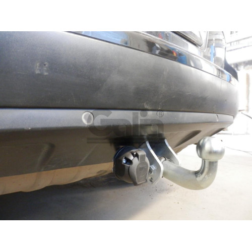 V052C GALIA Полностью оцинкованный фаркоп на Audi Q7 2006-2015, Porsche Cayenne 2002-2010, 2010-2018, Volkswagen Touareg 2002-2010, 2010-2018. Тип шара: C (горизонтальный съемный). Минимальная подрезка бампера. Нагрузки: 3500/140 кг, масса фаркопа 17,97 к