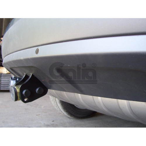 V052C GALIA Полностью оцинкованный фаркоп на Audi Q7 2006-2015, Porsche Cayenne 2002-2010, 2010-2018, Volkswagen Touareg 2002-2010, 2010-2018. Тип шара: C (горизонтальный съемный). Минимальная подрезка бампера. Нагрузки: 3500/140 кг, масса фаркопа 17,97 к