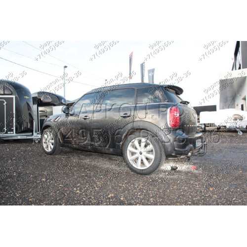323097600001 WESTFALIA Фаркоп на MINI Countryman 4x4 2010-2017. Вертикальное быстросъемное крепление шара (снятие защищено ключом). Невидимый вырез в бампере. Нагрузки 1200/75 кг, масса фаркопа 21 кг