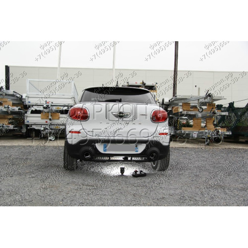 323097600001 WESTFALIA Фаркоп на MINI Countryman 4x4 2010-2017. Вертикальное быстросъемное крепление шара (снятие защищено ключом). Невидимый вырез в бампере. Нагрузки 1200/75 кг, масса фаркопа 21 кг