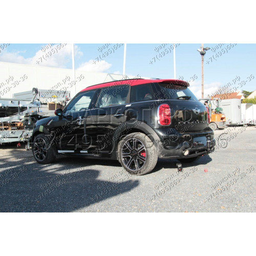 323097600001 WESTFALIA Фаркоп на MINI Countryman 4x4 2010-2017. Вертикальное быстросъемное крепление шара (снятие защищено ключом). Невидимый вырез в бампере. Нагрузки 1200/75 кг, масса фаркопа 21 кг