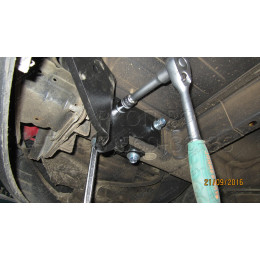 4258-A ORIS Фаркоп на Hyundai Santa Fe 2012-2018, Hyundai Grand Santa Fe 2013-2018, Kia Sorento 2012-2015, кроме Prime. Необходима подрезка бампера. Тип шара: A. Нагрузки: 2000/100 кг, масса фа