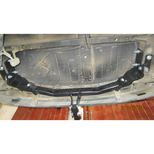 4258-A ORIS Фаркоп на Hyundai Santa Fe 2012-2018, Hyundai Grand Santa Fe 2013-2018, Kia Sorento 2012-2015, кроме Prime. Необходима подрезка бампера. Тип шара: A. Нагрузки: 2000/100 кг, масса фаркопа 19,7 кг (без электрики в комплекте)