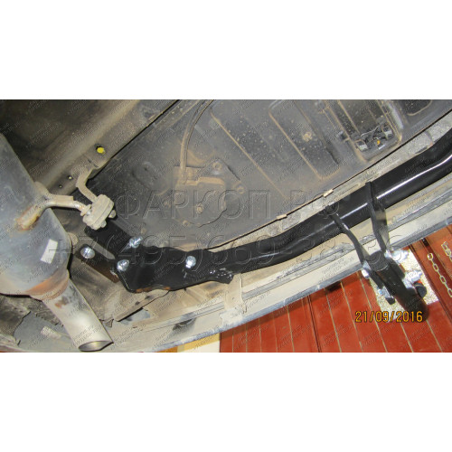 4258-A ORIS Фаркоп на Hyundai Santa Fe 2012-2018, Hyundai Grand Santa Fe 2013-2018, Kia Sorento 2012-2015, кроме Prime. Необходима подрезка бампера. Тип шара: A. Нагрузки: 2000/100 кг, масса фаркопа 19,7 кг (без электрики в комплекте)