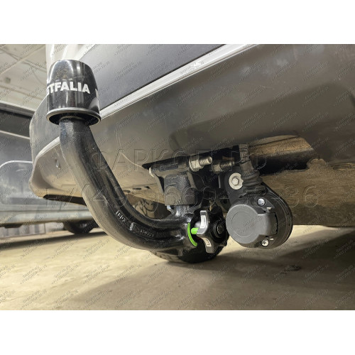 338130600001 WESTFALIA Фаркоп на Honda CR-V 2017-2022. Невидимый вырез в бампере. Тип шара: A. Нагрузки 2000/120 кг, масса фаркопа 26 кг