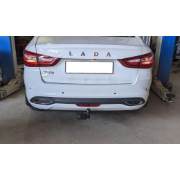 6006.12 SHERIFF Фаркоп на Lada Vesta NG седан 2023- без подрезки бампера. Тип шара: A. Нагрузки: 900/75 кг, масса фаркопа 14,4 кг (без электрики в комплекте)