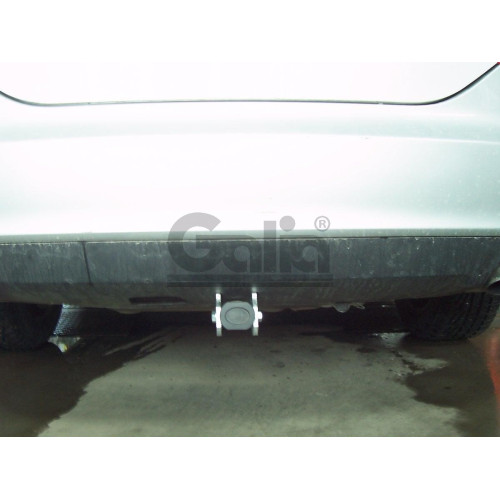 A039C GALIA Полностью оцинкованный фаркоп на Audi A6 седан/универсал 2004-2011, в т.ч. 4WD (Quattro), Audi A6 Allroad Quattro 2006-2012. Подрозетник убирается за бампер. Тип шара: C (горизонтальный съемный). Невидимый вырез бампера. Нагрузки: 2100/85 кг, 