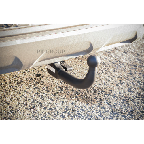 AUQ-15-991422.00 PT GROUP Фаркоп на Audi Q7 2015-, Audi Q8 2018-, Volkswagen Touareg 2018-. Необходима подрезка бампера. Тип шара: AV (вертикально-съемный с ключом). Нагрузки: 3500/140 кг, масса фаркопа 21 кг (без электрики в комплекте)