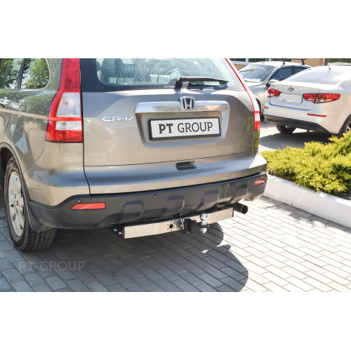 CRV-07-991124.00 PT GROUP Фаркоп с нержавеющей накладкой на Honda CR-V 2007-2012 без подрезки бампера. Тип шара: E (легкосъемный шар под квадрат). Нагрузки: 2000/100 кг, масса фаркопа 20,8 кг (без электрики в комплекте)