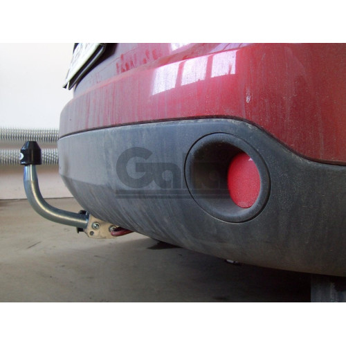 F088A GALIA Полностью оцинкованный фаркоп на Ford Fiesta 2002-2008. Особенности: колесная база 2486 мм. Тип шара: A. Требуется подрезка бампера. Нагрузки: 900/50 кг, масса фаркопа 14,01 кг