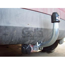 F088A GALIA Полностью оцинкованный фаркоп на Ford Fiesta 2002-2008. Особенности: колесная база 2486 мм. Тип шара: A. Требуется подрезка бампера. Нагрузки: 900/50 