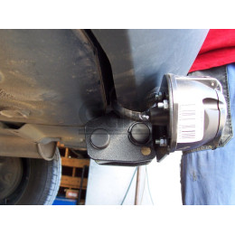 F088A GALIA Полностью оцинкованный фаркоп на Ford Fiesta 2002-2008. Особенности: колесная база 2486 мм. Тип шара: A. Требуется подрезка бампера. Нагрузки: 900/50 