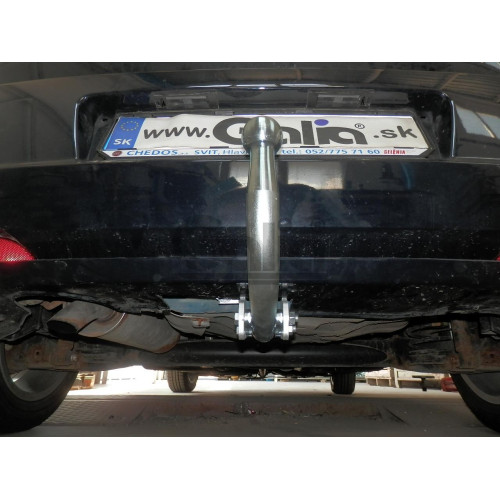 F101C GALIA Полностью оцинкованный фаркоп на Opel Corsa D 2006-2014, FIAT Grande Punto 2005-2010, Grande Punto Evo 2005-2010, Alfa Romeo MiTo 2008-2018. Подрозетник убирается за бампер. Тип шара: C (горизонтальный съемный). Невидимый вырез бампера. Нагруз