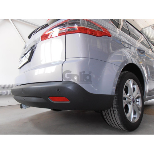 F114A GALIA Полностью оцинкованный фаркоп на Ford Galaxy 2006-2015, Ford S-MAX 2006-2015. Подрозетник убирается за бампер. Тип шара: A. Невидимый вырез бампера. Нагрузки: 1800/100 кг, масса фаркопа 15,12 кг