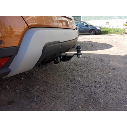 FA 0270-E Бизон Фаркоп на Renault Duster 2 2021-2022 без подрезки бампера. Тип шара: E (легкосъемный шар под квадрат). Нагрузки: 2500/100 кг, масса фаркопа 17 кг. Не комплектуется электрикой