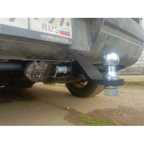 FA 0700-E Бизон Фаркоп на Tank 700 2025- без подрезки бампера. Тип шара: E (легкосъемный шар под квадрат). Нагрузки: 3500/160 кг. Не комплектуется электрикой